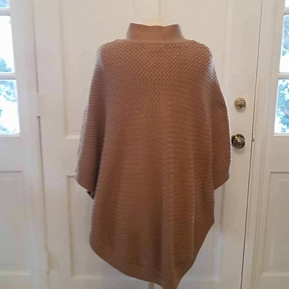 Banana Republic Cape Knit